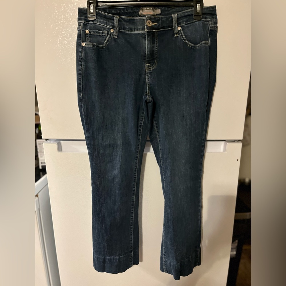 Torrid Pants Woman’s Sz 12S Blue Denim Jeans Slim Boot Vintage‎ Stretch Mid Rise